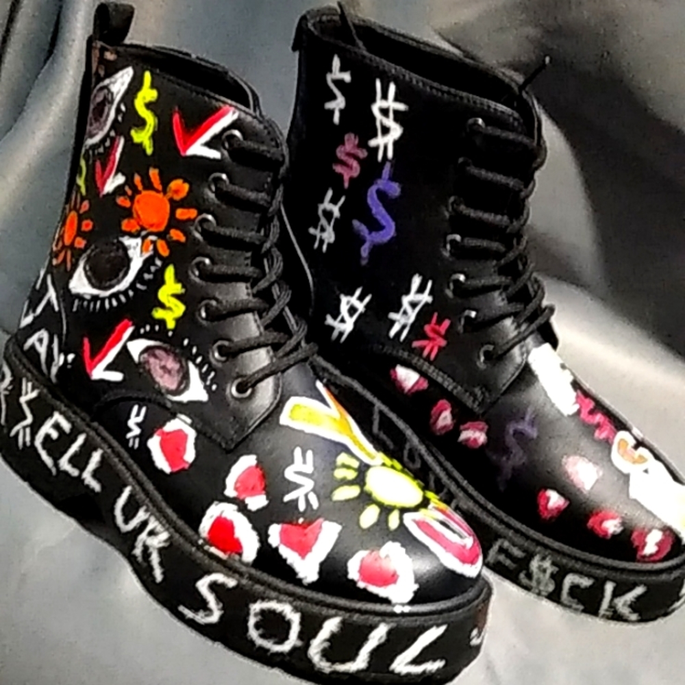Custom combat boots 👢 👢